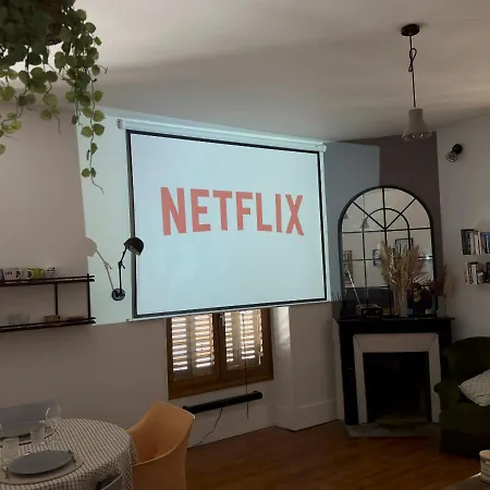 Duplex Loft - & Cinema 아파트 *